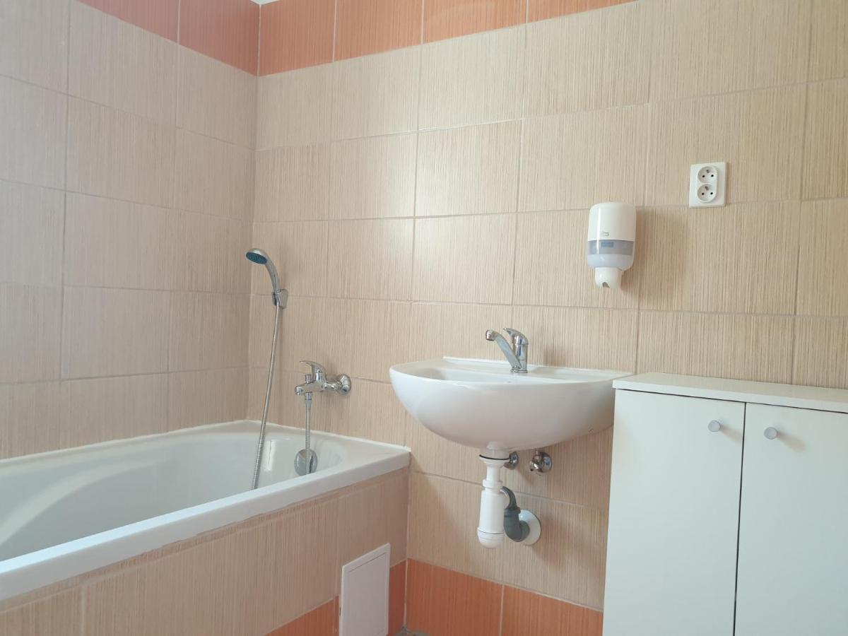 Penzion a hospůdka U Anny Nové Sedlo Esterno foto