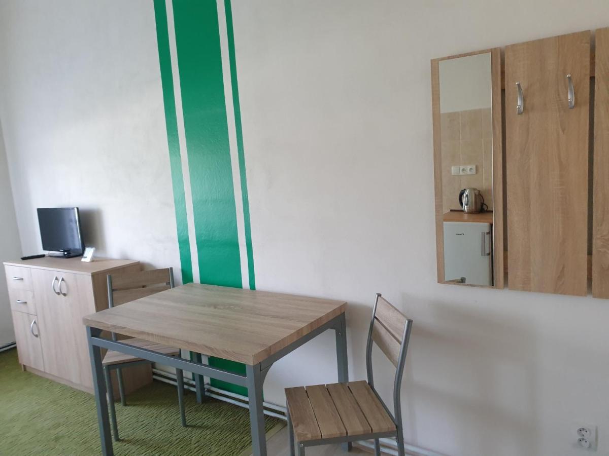 Penzion a hospůdka U Anny Nové Sedlo Esterno foto